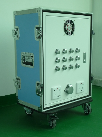 Mobile power distribution main cabinet
